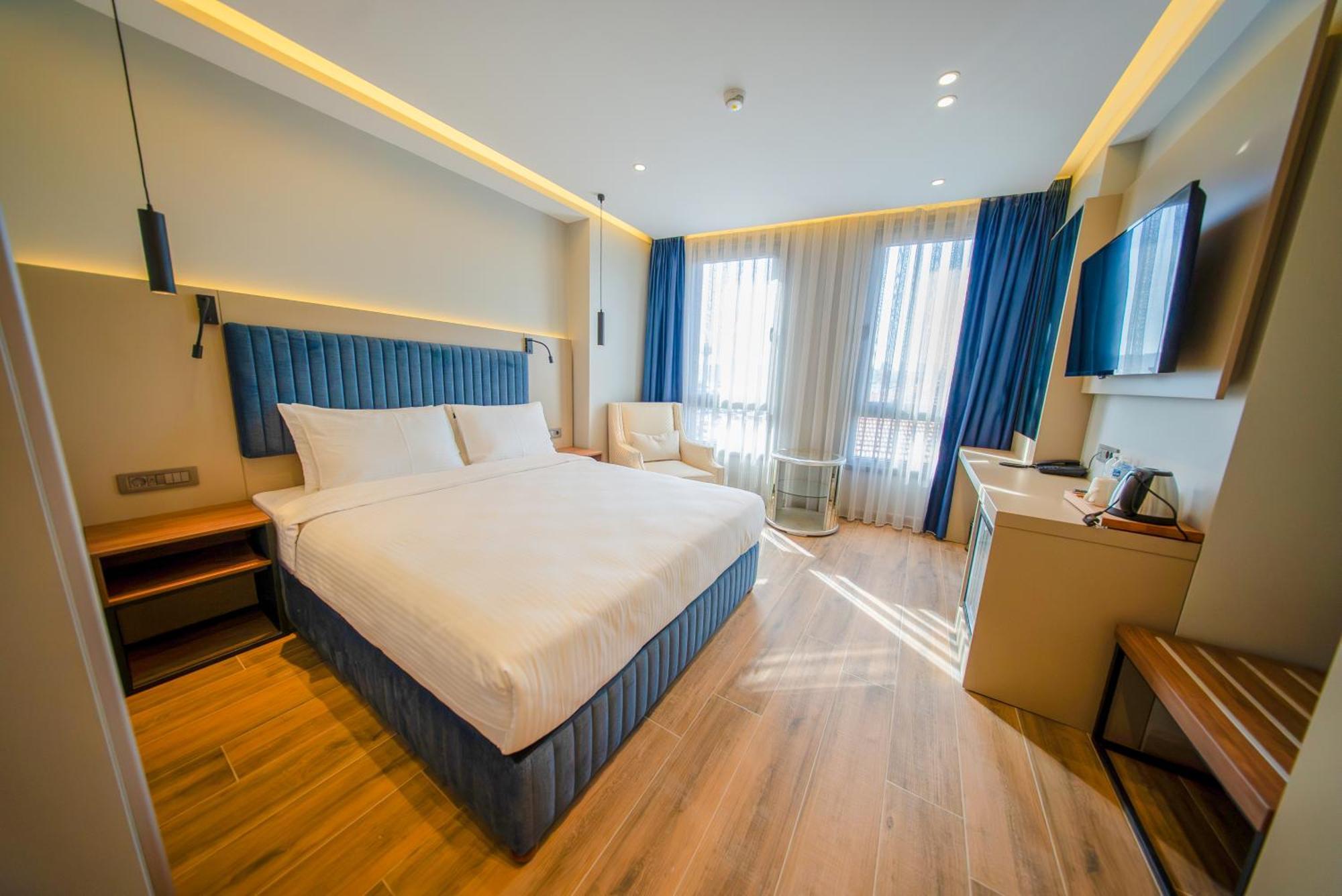 The Palm Bosphorus Hotel Istanbul Eksteriør billede